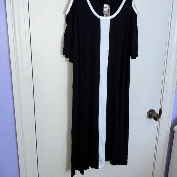 NWT Karen Kane Black and White Short Cut Out Sleeve Midi Loose Fit Flowing Dress - Picture 4 of 7